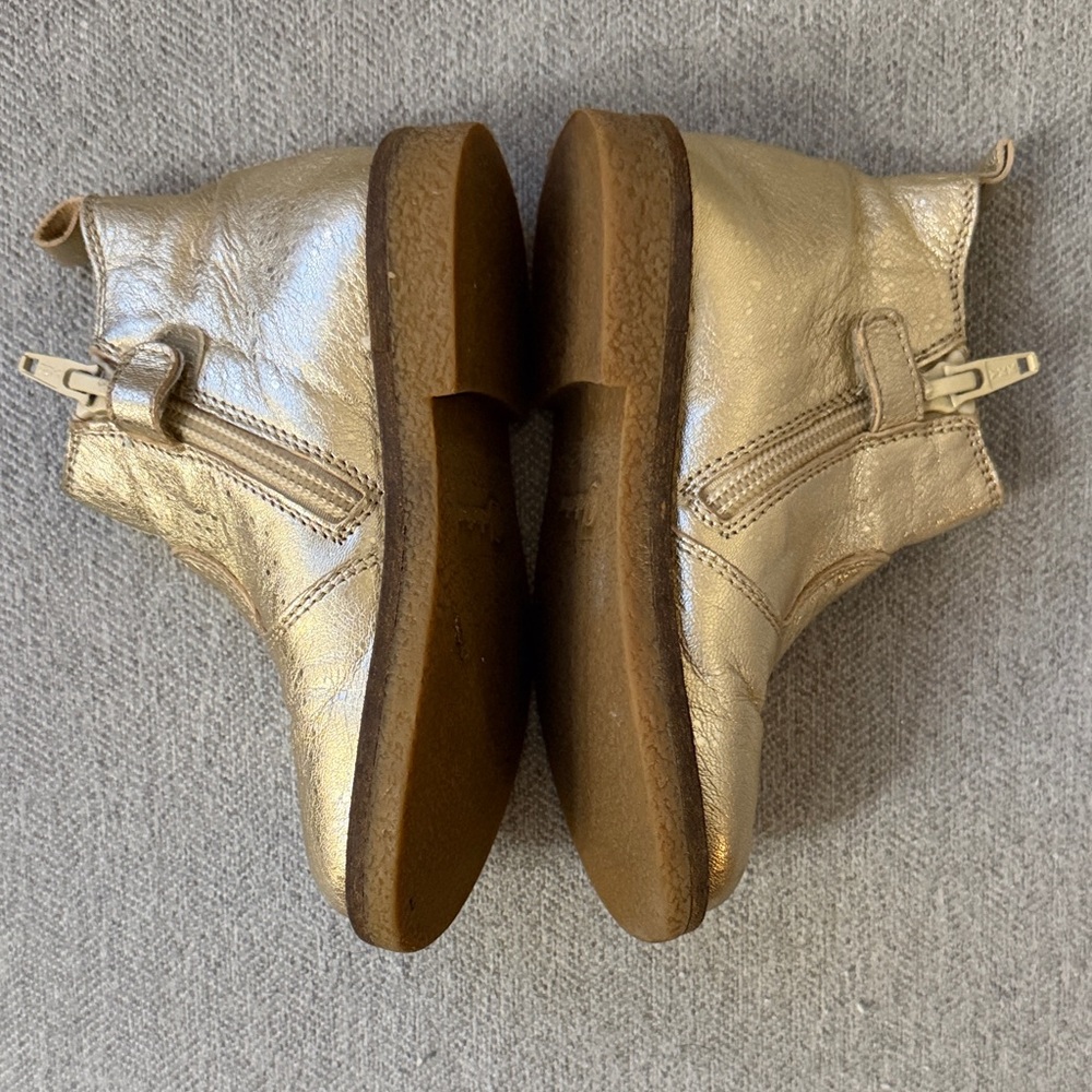 Naturino Gold Toddler Boots Size 25